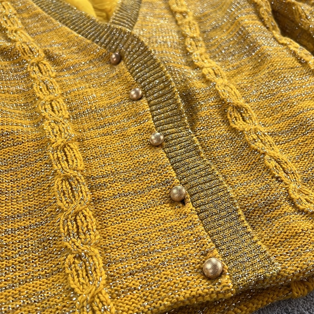 RARE Vintage Oscar de La Renta 1960’s knit cardigan skirt set - Picture 6 of 16